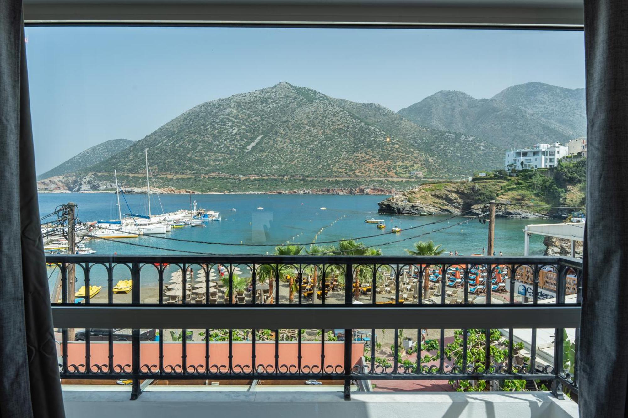 Sea-Esta Beach House, By Thinkvilla Bali  Εξωτερικό φωτογραφία